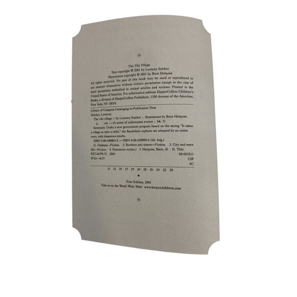 Series of Unfortunate Events The Vile Village Lemony Snicket Hardcover 2001 - Picture 4 of 11